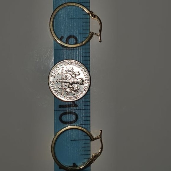 Earring - NEW - Picture 3 of 11